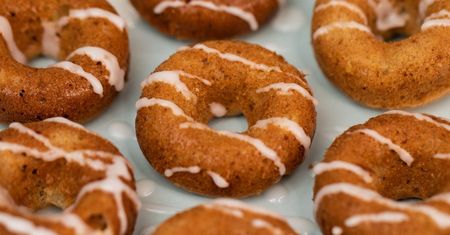Pieczone mini donuty jabłkowe
