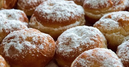 Jak zrobić pączki? Oto przepis na pączki idealne