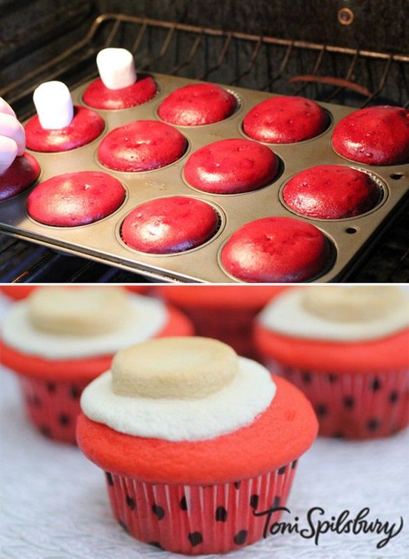 Proste babeczki zmienią wygląd i smak, jeśli dodasz do nich piankę w trakcie pieczenia.