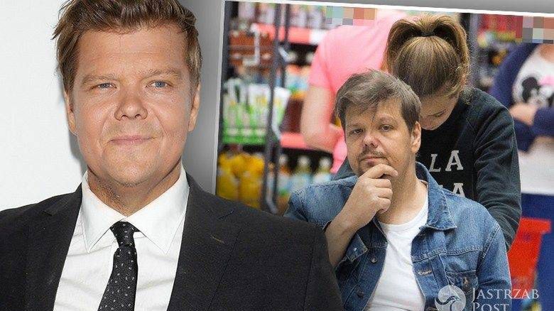 michał figurski na wózku na zakupach